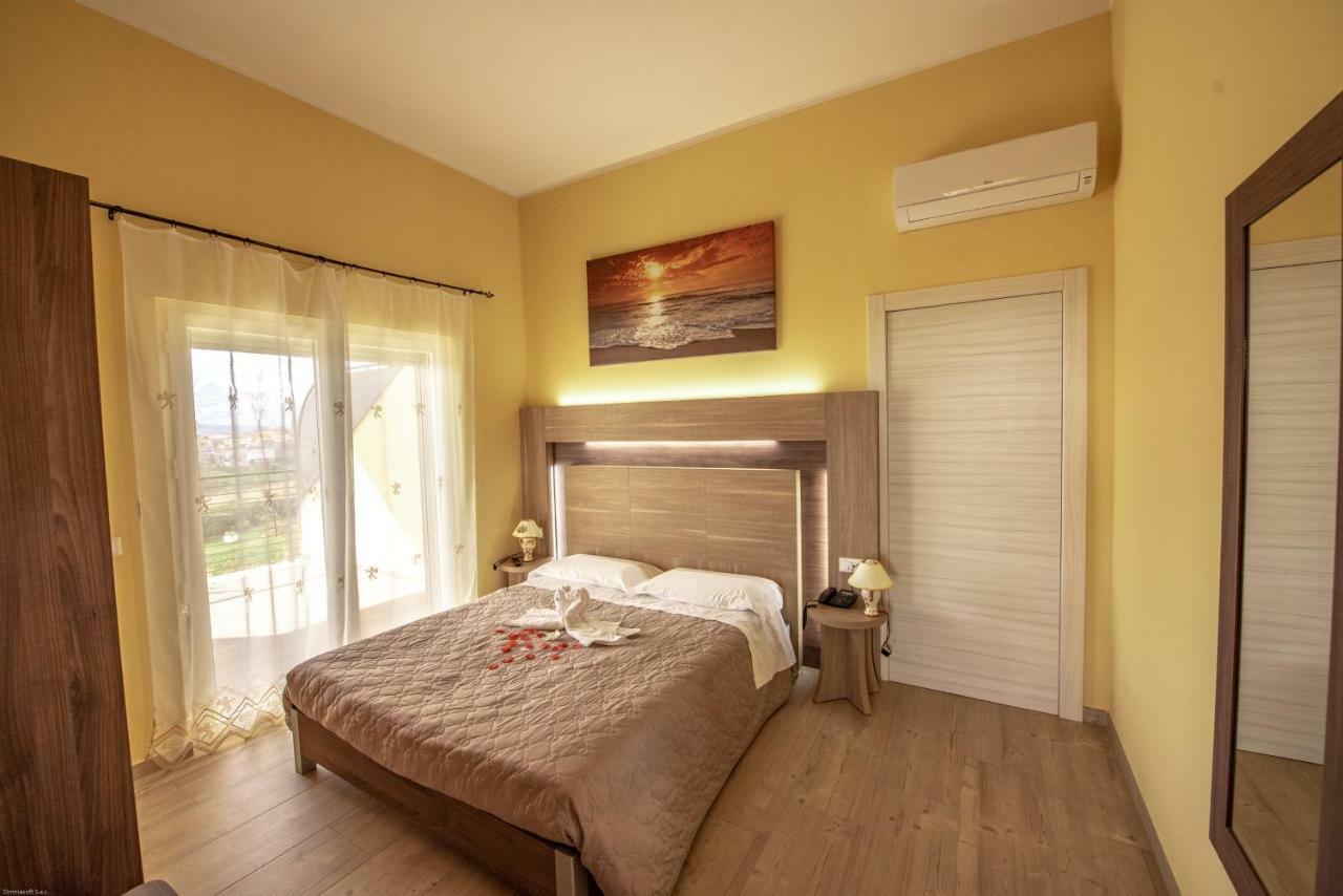 Cataleya Resort & Spa Notaresco Exterior photo